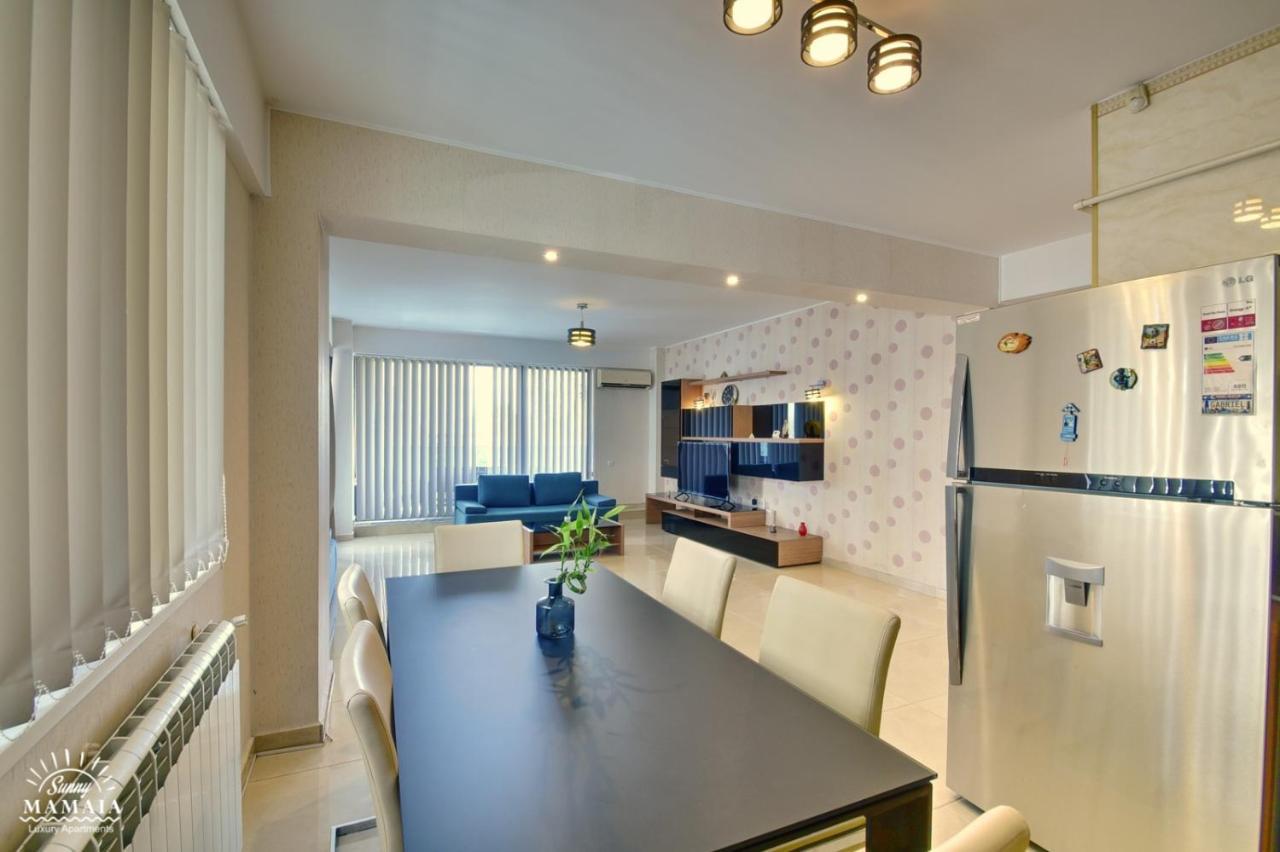 Sunny Luxury Apartment 2 Mamaia Exterior foto