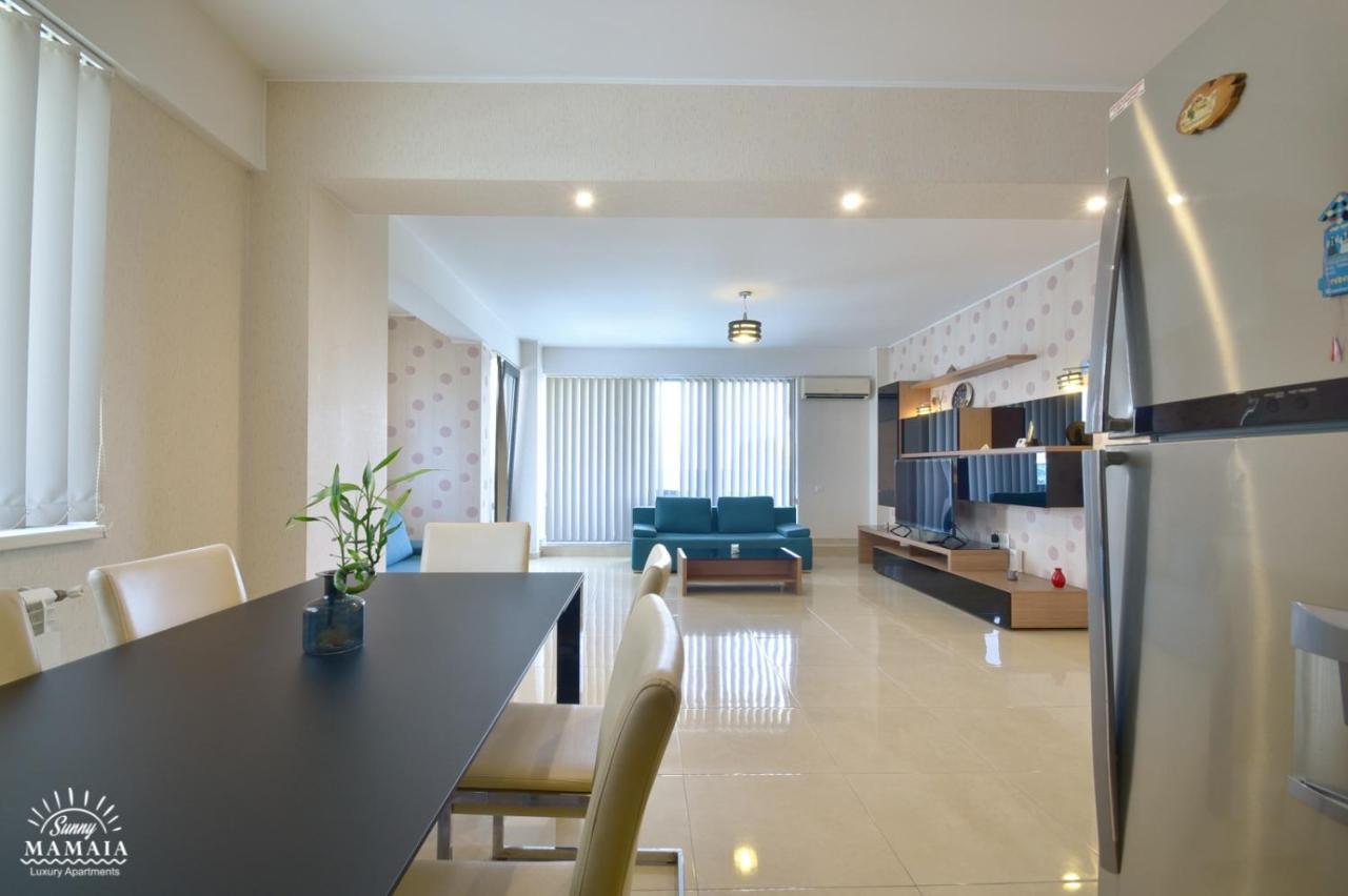 Sunny Luxury Apartment 2 Mamaia Exterior foto