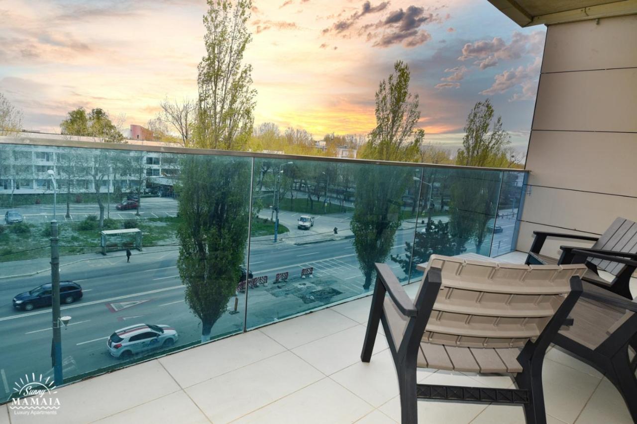 Sunny Luxury Apartment 2 Mamaia Exterior foto
